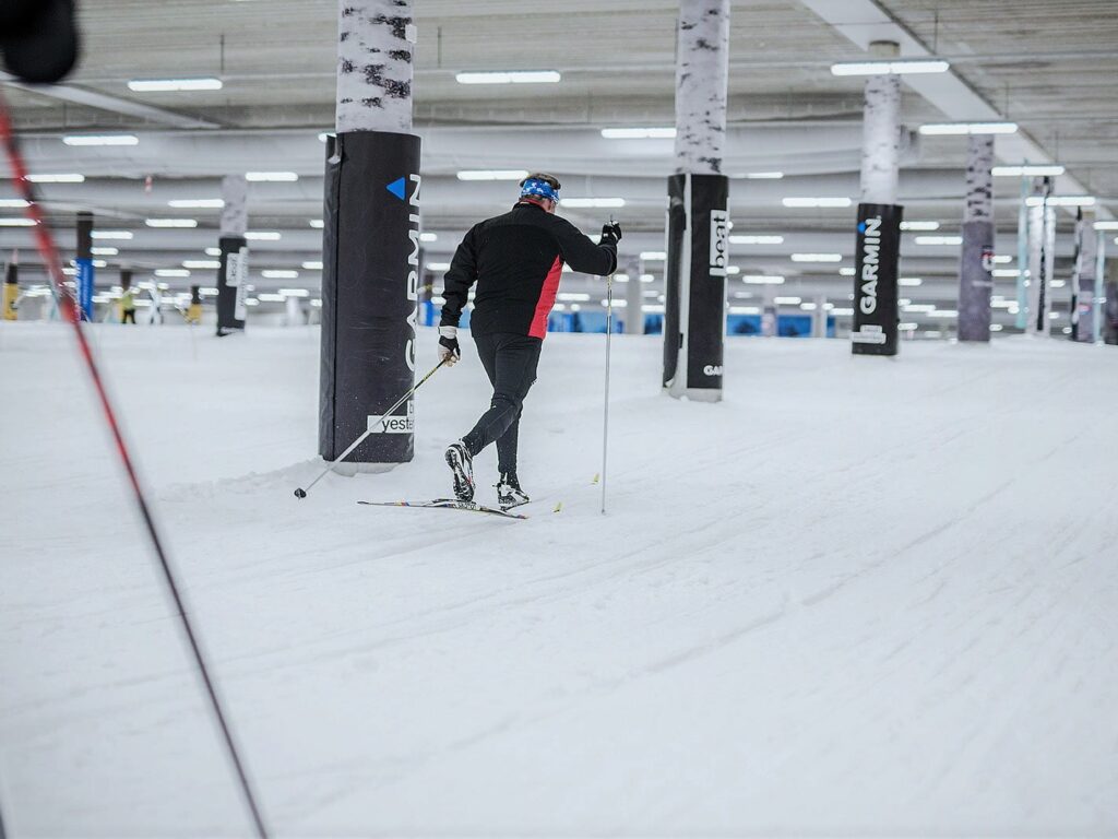 Course description - Skidhall för längdskidåkning i Göteborg.